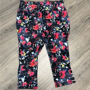 Livi for Lane Bryant capri leggings